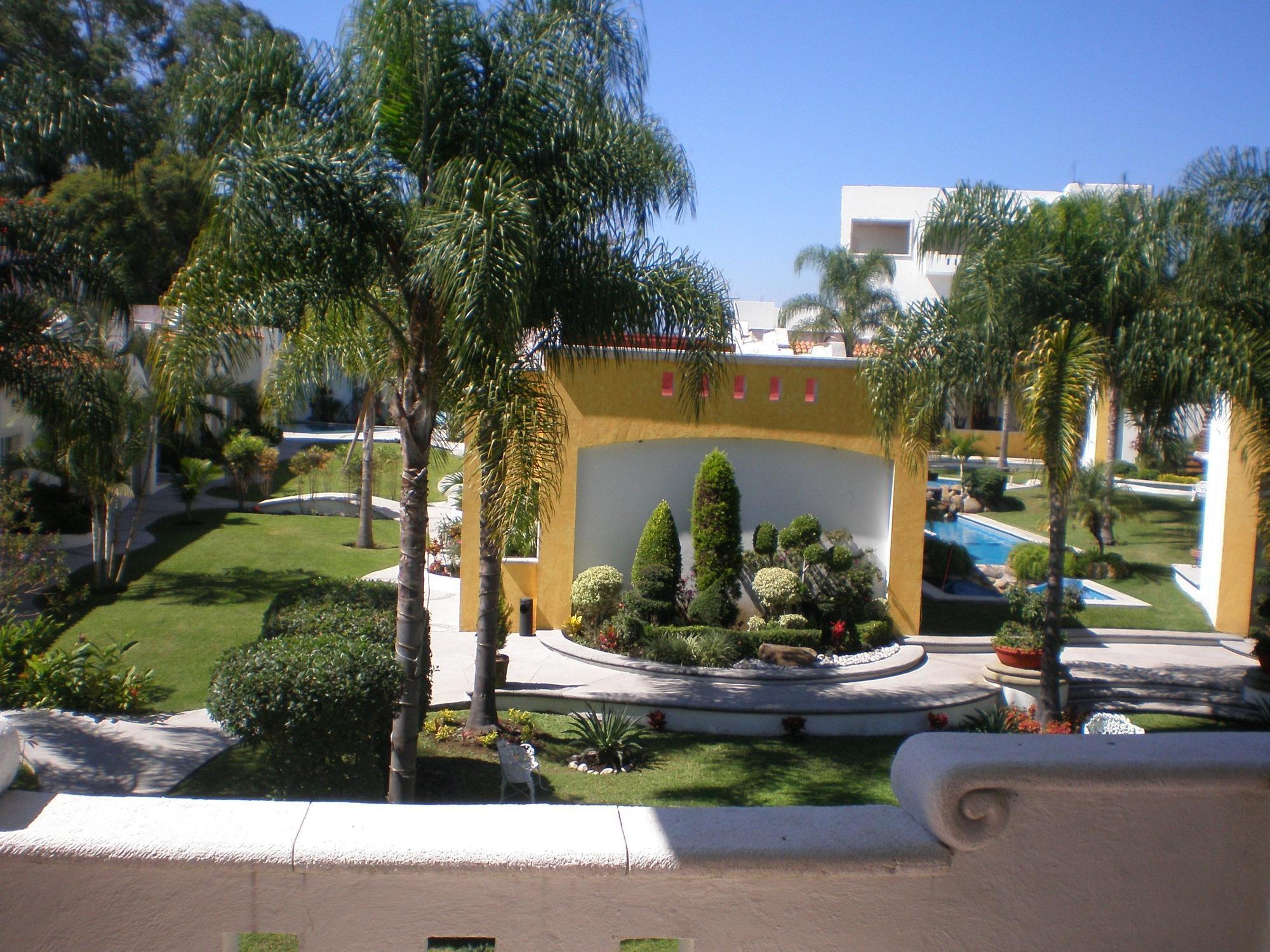 Hotel Canarios Cuernavaca Exterior foto